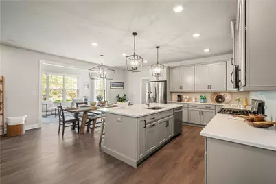 121 Maggie Dr, North Strabane, PA 15330 - Photo 10