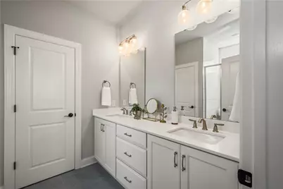 121 Maggie Dr, North Strabane, PA 15330 - Photo 20