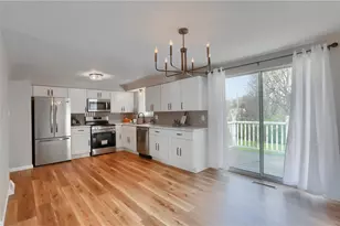 201 E Hazelcroft Ave, New Castle, PA 16105 - Photo 8