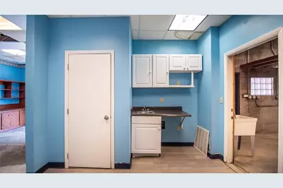 223 E 4th Avenue, Tarentum, PA 15084 - Photo 14