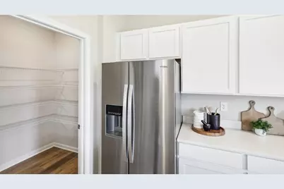 422 Curtis Ct., New Stanton, PA 15639 - Photo 8