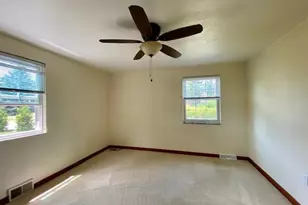 4706 Brownsville Rd, Pittsburgh, PA 15236 - Photo 12