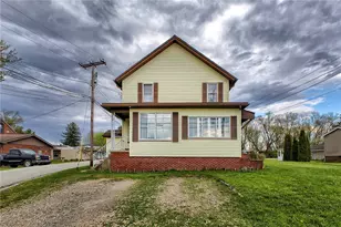 919 Lloyd Ave, Unity Township, PA 15650 - Photo 1