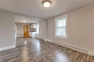 919 Lloyd Ave, Unity Township, PA 15650 - Photo 6