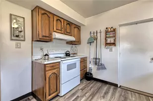 919 Lloyd Ave, Unity Township, PA 15650 - Photo 18