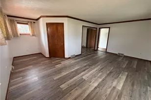 1210 W Park Rd, Worth Township, PA 16057 - Photo 18