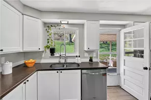 6038 Dalmation Dr, Bethel Park, PA 15102 - Photo 16