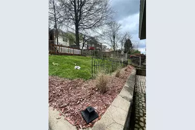 1735 Broadway Ave, Beechview, PA 15216 - Photo 2