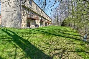 623 Sunset Cir, Cranberry Township, PA 16066 - Photo 18