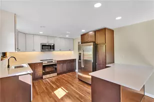 395 Crescent Dr, Canton Township, PA 15301 - Photo 20