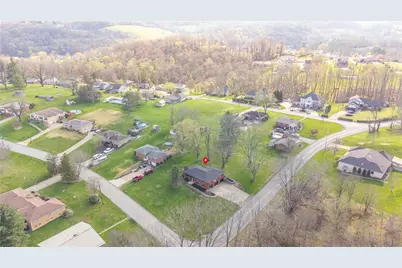 395 Crescent Dr, Canton Township, PA 15301 - Photo 38