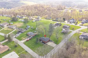 395 Crescent Dr, Canton Township, PA 15301 - Photo 38