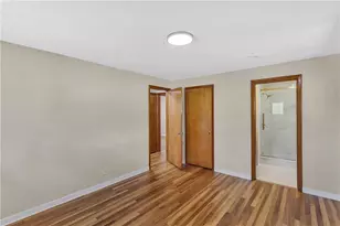 395 Crescent Dr, Canton Township, PA 15301 - Photo 24