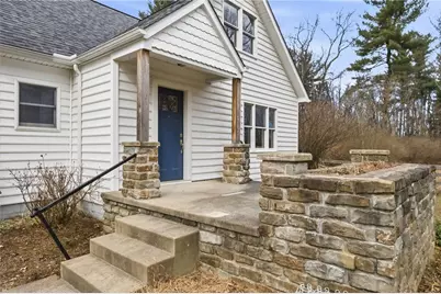 220 W Cruikshank Rd, Middlesex Township, PA 16002 - Photo 4