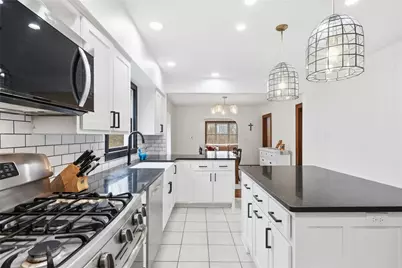 220 W Cruikshank Rd, Middlesex Township, PA 16002 - Photo 16