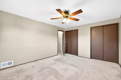 464 Nantucket Dr, Pittsburgh, PA 15236 - Photo 18