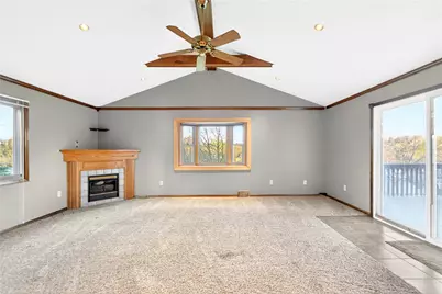 464 Nantucket Dr, Pittsburgh, PA 15236 - Photo 12