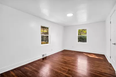 757 Old Narrows Run Rd, Moon/Crescent Twp, PA 15108 - Photo 8