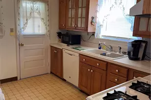 1408 Princeton Ave, Harrison Township, PA 15065 - Photo 4