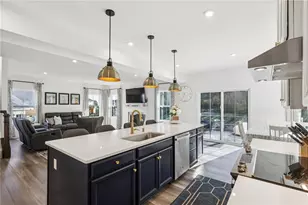 2001 Tamarack Ct, Cecil, PA 15057 - Photo 16