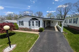 269 Ridge Ln, Murrysville, PA 15668 - Photo 4