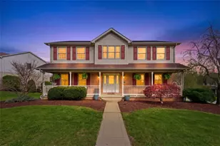 1007 Braemar Dr, Jeannette, PA 15644 - Photo 2