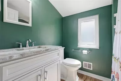 25 Krist Glen Dr, Pittsburgh, PA 15218 - Photo 4