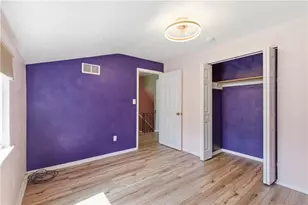 25 Krist Glen Dr, Pittsburgh, PA 15218 - Photo 14