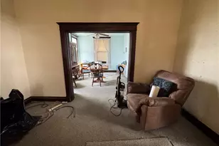 417 Fisher St, Pittsburgh, PA 15210 - Photo 6