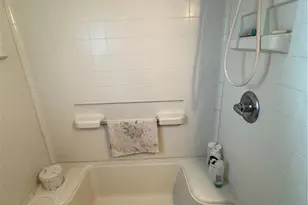 417 Fisher St, Pittsburgh, PA 15210 - Photo 28