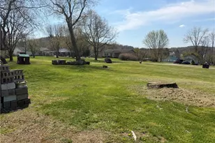 112 Schoolhouse Rd, Jefferson Township, PA 15442 - Photo 20