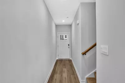 126 Scotland Ln, Harmony Boro, PA 16037 - Photo 4