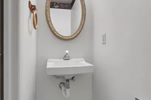 287 Holland Ct, Findlay Township, PA 15108 - Photo 12