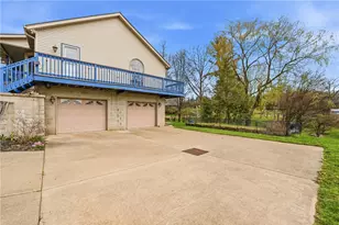 10486 Mohawk Rd, Conneaut Lake, PA 16316 - Photo 4
