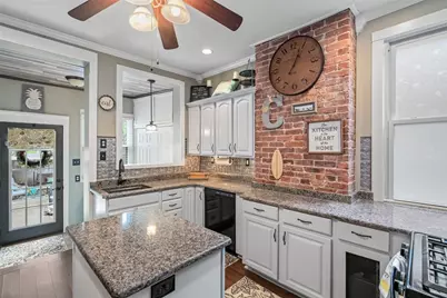 220 Bronx Ave, Pittsburgh, PA 15229 - Photo 12