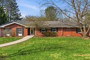 444 McElheny Rd, Pittsburgh, PA 15116 - Photo 1