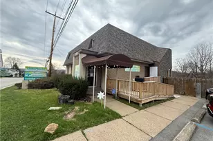 825 10th Ave, Brackenridge, PA 15014 - Photo 1