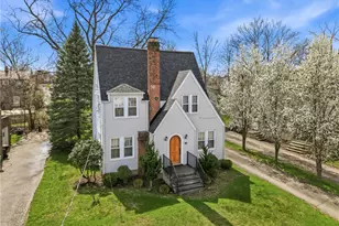 1034 Myrtle Pl, Sharon, PA 16146 - Photo 2