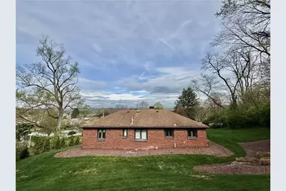 211 Lesnett Rd, Pittsburgh, PA 15241 - Photo 6