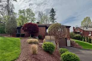 211 Lesnett Rd, Pittsburgh, PA 15241 - Photo 4