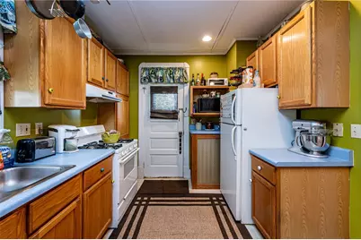 136 Violet Street, Westmont Hilltop School District, PA 15905 - Photo 20