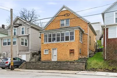 323 Hillside Ave, Ellwood City, PA 16117 - Photo 4