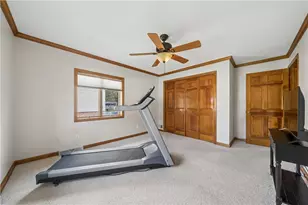 405 Laurelwood Dr, Pittsburgh, PA 15116 - Photo 20