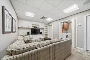 405 Laurelwood Dr, Pittsburgh, PA 15116 - Photo 28