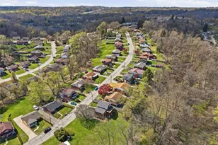 300 Dunbar Dr, Wilkins Township, PA 15235 - Photo 34