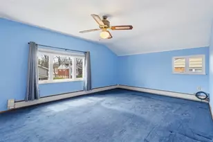 300 Dunbar Dr, Wilkins Township, PA 15235 - Photo 18