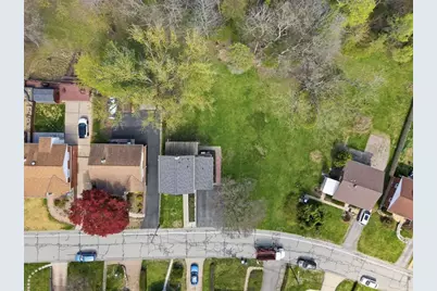 300 Dunbar Dr, Wilkins Township, PA 15235 - Photo 32