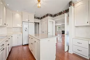 220 N Bellefield Ave, Pittsburgh, PA 15213 - Photo 10