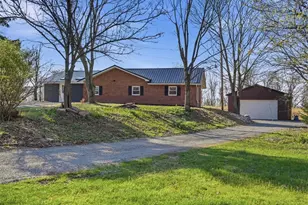 730 Fletcher Rd, Brighton Township, PA 15009 - Photo 2