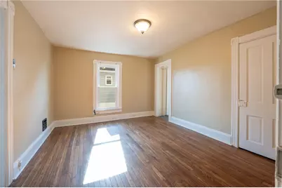 331 Pine St, Latrobe, PA 15650 - Photo 4